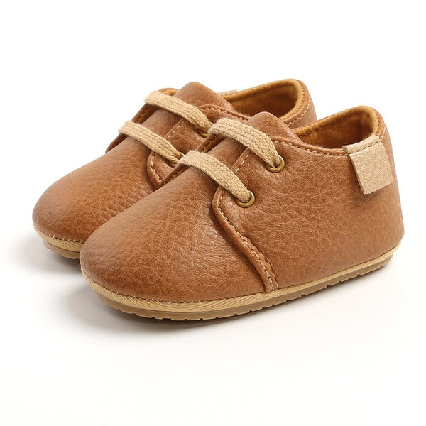 Retro Leather Moccasins