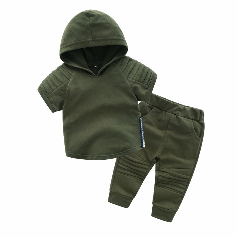 Short sleeve hooded top with matching pants